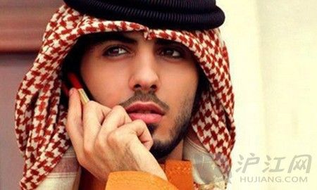 长太帅遭驱逐帅哥:生日获倾慕者赠豪车!